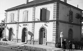 La Gare De Millas Chambres D'Hotes